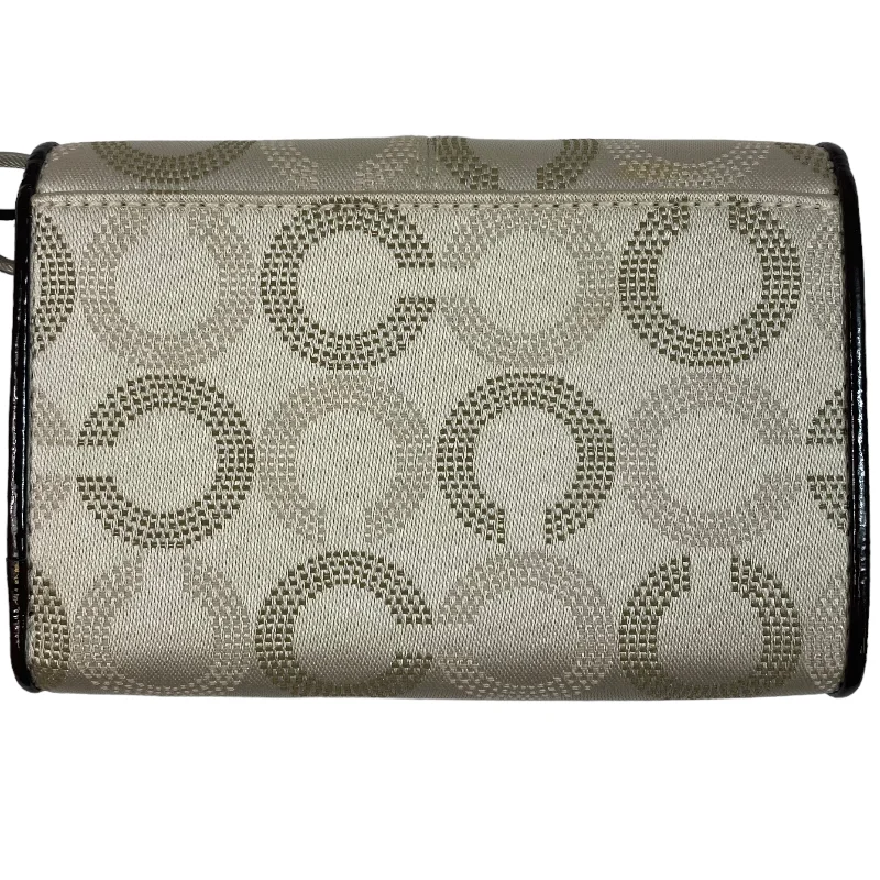 Wallet Designer By Coach  Size: Medium