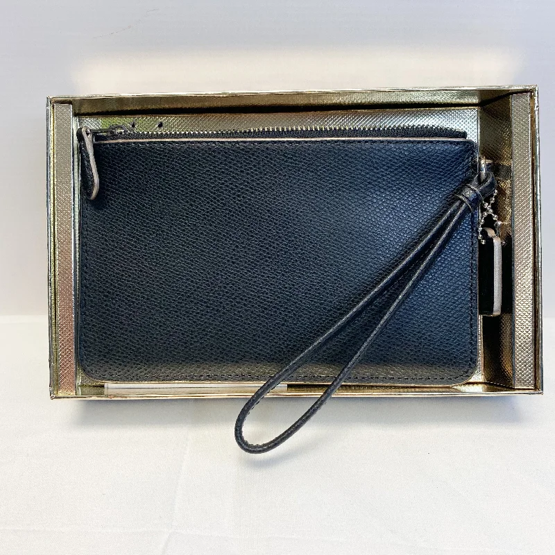 Wristlet By Coach  Size: Medium