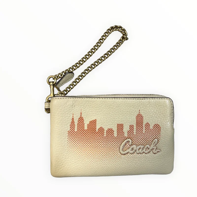 Wristlet Designer By Coach  Size: Medium