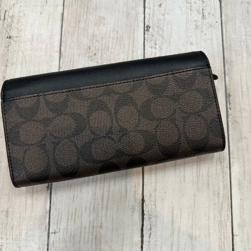 Wallet Designer By Coach  Size: Large