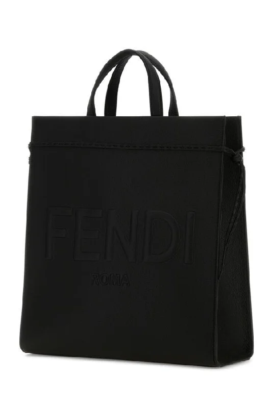 Ladies Fendi Baguette bags with a star - shaped charm for a playful and trendy touchFendi Man Black Medium Go To Shopper Shopping Bag