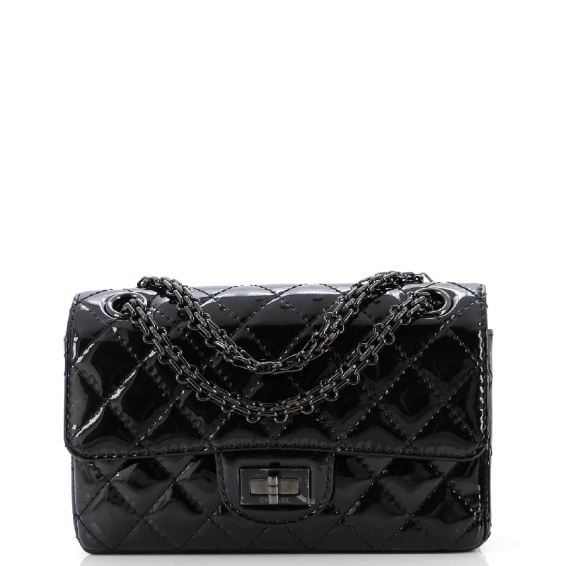 So Black Reissue 2.55 Flap Bag Quilted Patent Mini