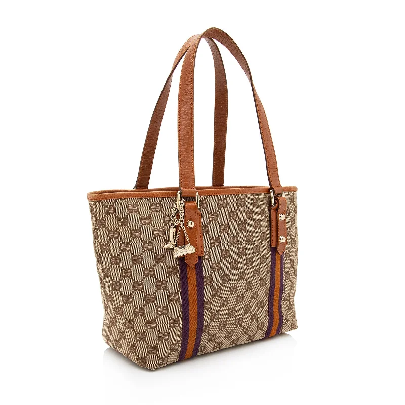 Gucci tote bags for women with a spacious interiorGucci GG Canvas Jolicoeur Medium Tote (SHF-JDa0i6)