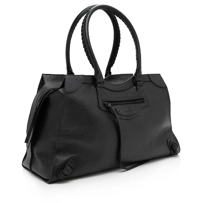 Balenciaga Grained Calfskin Neo Classic City Duffle Bag (SHF-23092)