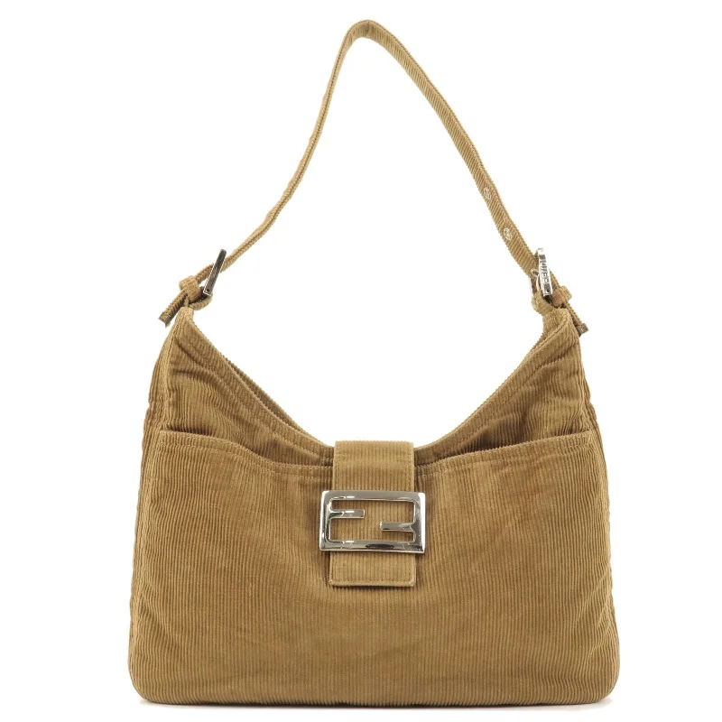 Ladies Fendi shoulder bags with a detachable key fob for easy key managementFENDI Mamma Baguette Corduroy Shoulder Bag Khaki 26569