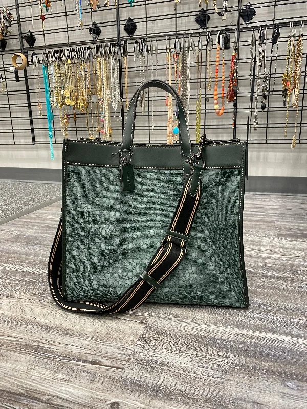 Tote Designer By Coach  Size: Large