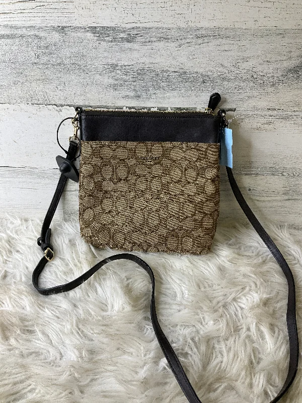 Crossbody Designer By Coach, Size: Medium