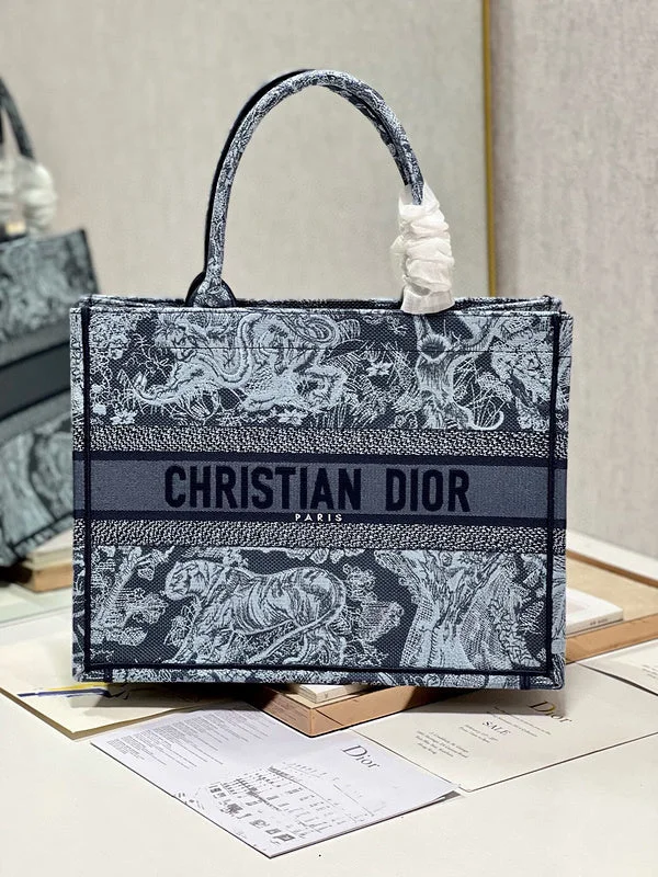 Christian Dior Saddle bags with a patent leather finish for a shiny lookBC - Dior Bags - 180