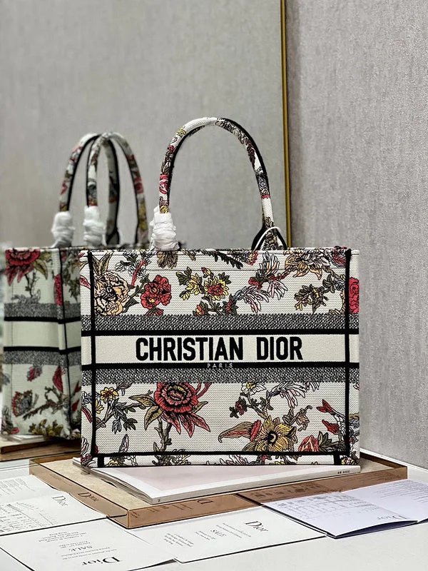 Fashion - forward Christian Dior tote bags for the modern womanBC - Dior Bags - 1815