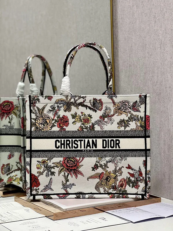 Christian Dior handbags with a back - pocket for quick storageBC - Dior Bags - 1817