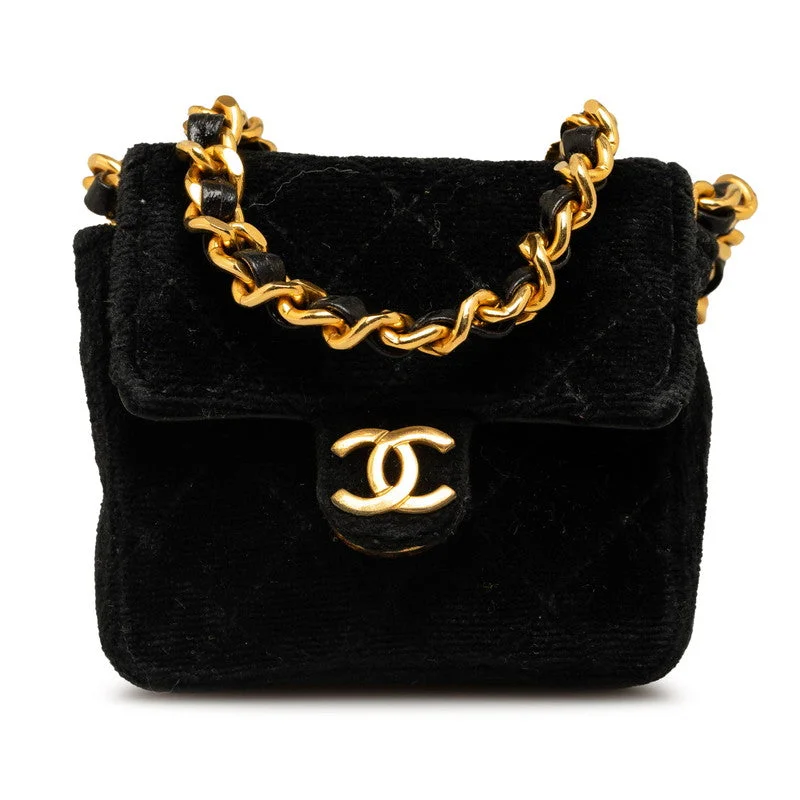 Chanel Black Handbag for Business MeetingsChanel Cocomark Gold  Chain houlder Bag  Bag Black   CHANEL