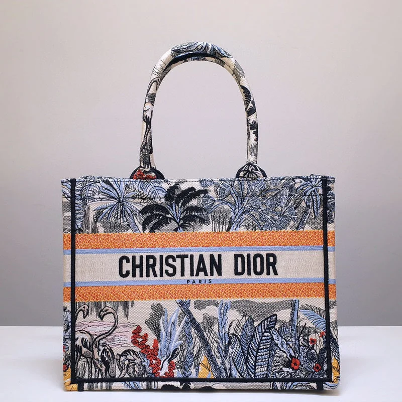 Christian Dior handbags with a removable shoulder strap for versatilityChristian Dior Bags - 5065