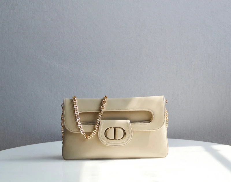 Christian Dior tote bags with a double - handle and shoulder - strap optionChristian Dior Bags - 5120