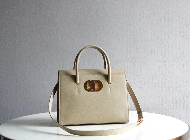 Christian Dior tote bags with a double - handle and shoulder - strap optionChristian Dior Bags - 5161