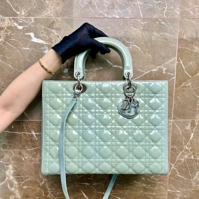 Christian Dior handbags with a snap - button closure and a decorative buckleLady Large Patent Leather Mint SHW