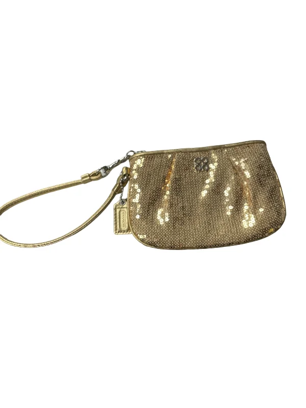 Wristlet By Coach  Size: Medium